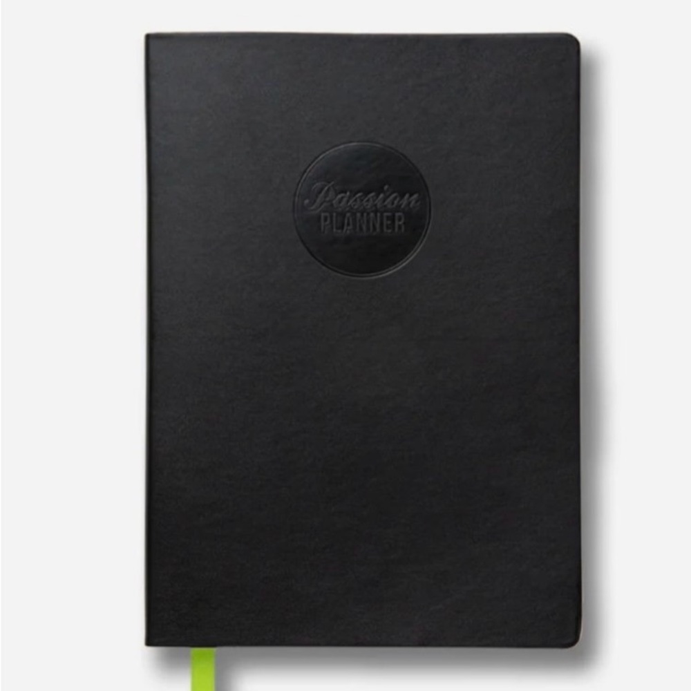Passion Planner Undated- Medium Size